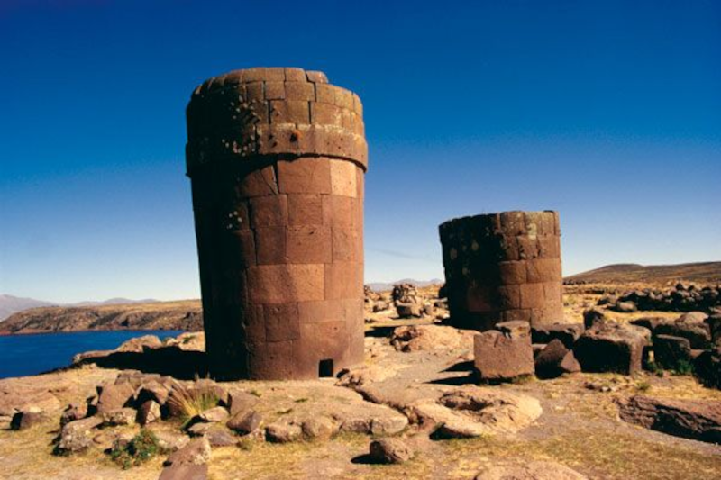Chullpas de Sillustani